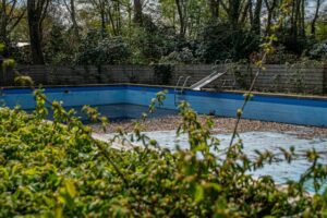 laisser une piscine vide